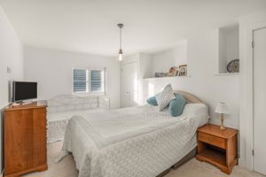 Photo 34- click for photo gallery